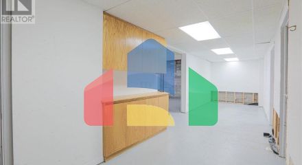 Commercial - Commercial/Retail - Richmond Hill, Canada - Canada