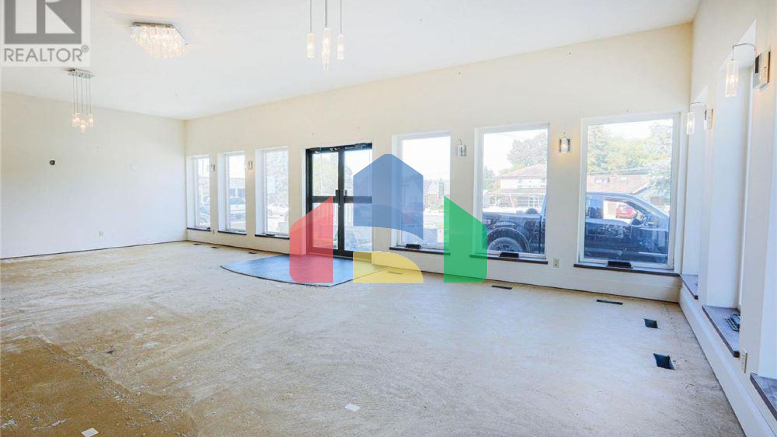 Commercial - Commercial/Retail - Richmond Hill, Canada - Canada