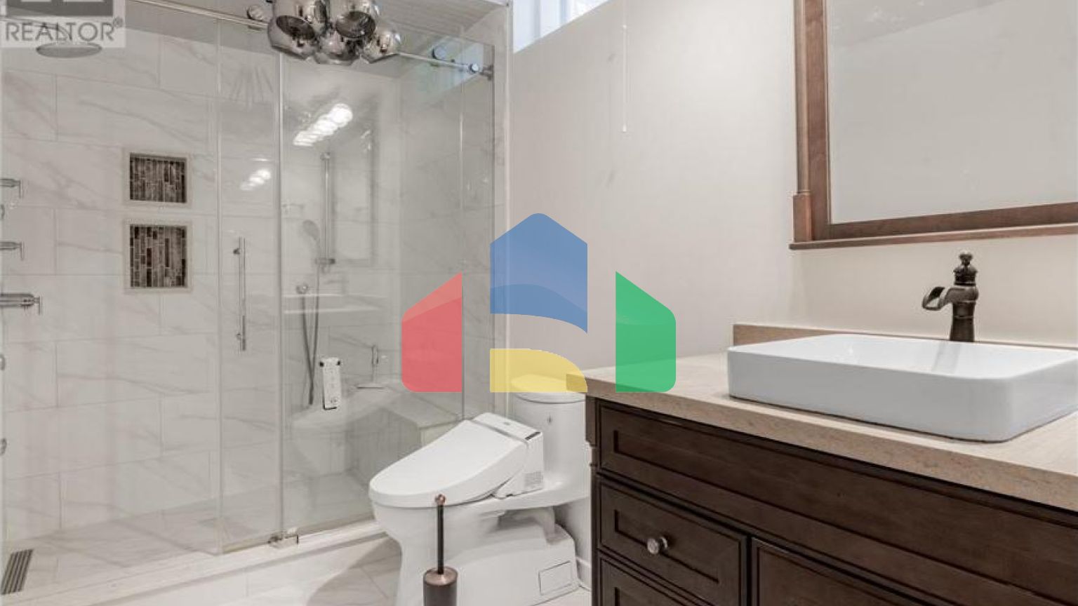 Residential - Single Family Home - Richmond Hill, Canada - Canada