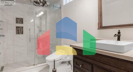 Residential - Single Family Home - Richmond Hill, Canada - Canada