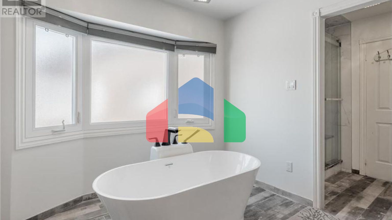 Residential - Single Family Home - Richmond Hill, Canada - Canada