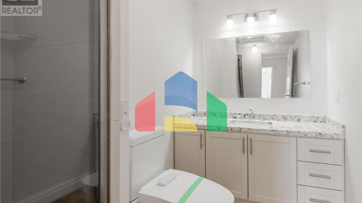 Residential - Single Family Home - Richmond Hill, Canada - Canada