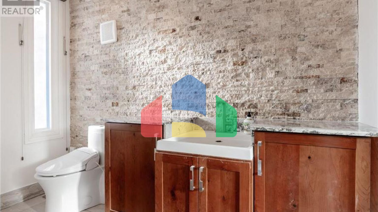 Residential - Single Family Home - Richmond Hill, Canada - Canada