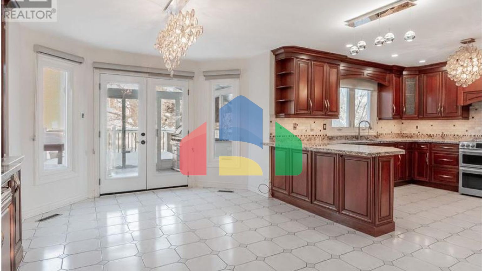 Residential - Single Family Home - Richmond Hill, Canada - Canada