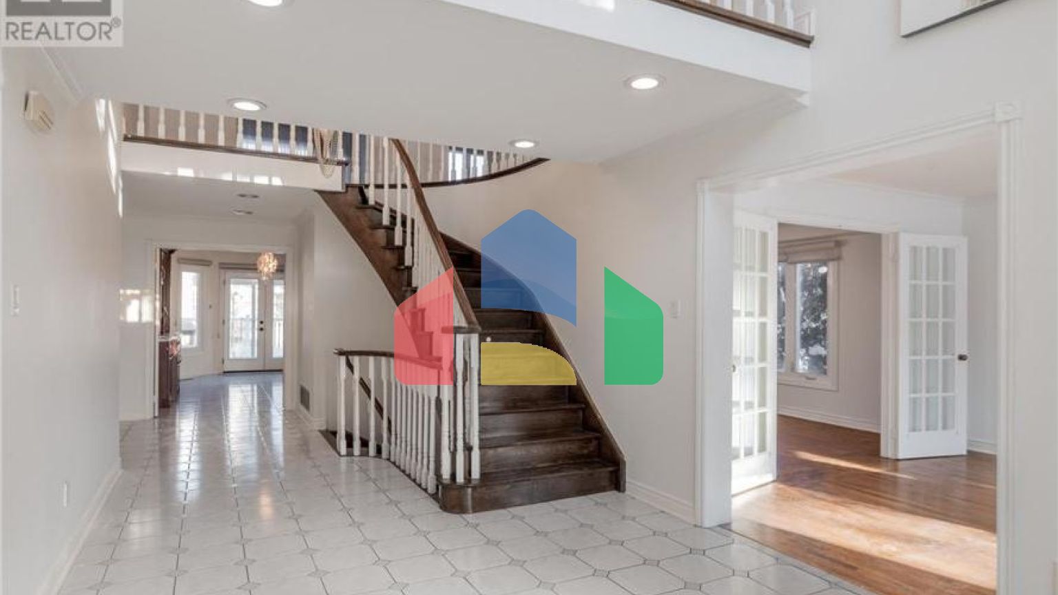 Residential - Single Family Home - Richmond Hill, Canada - Canada