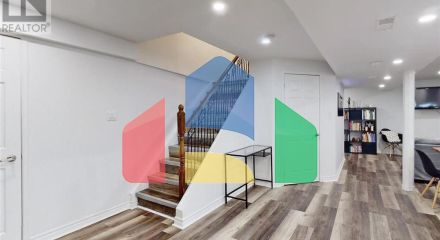 Residential - Single Family Home - Richmond Hill, Canada - Canada