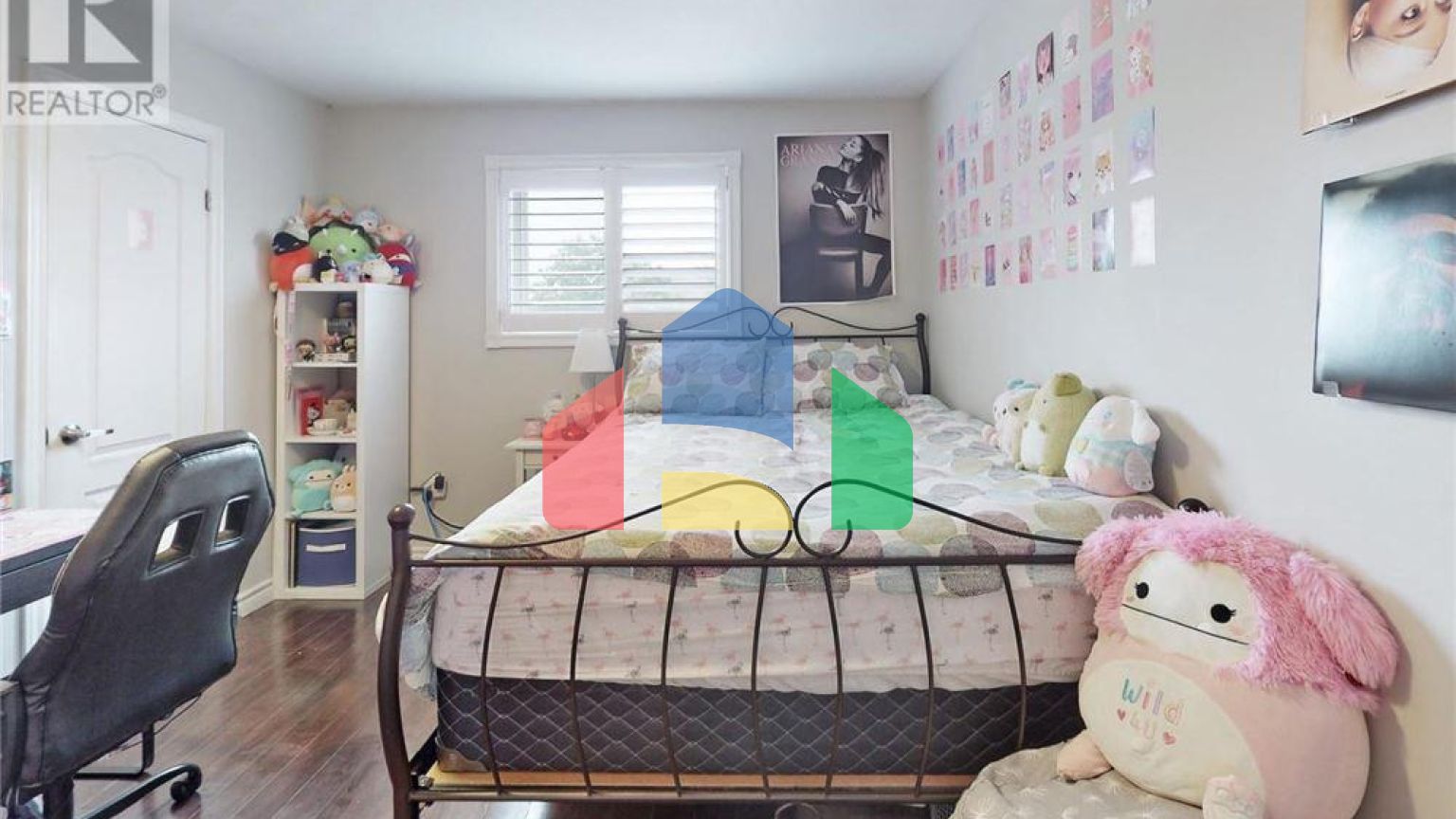 Residential - Single Family Home - Richmond Hill, Canada - Canada