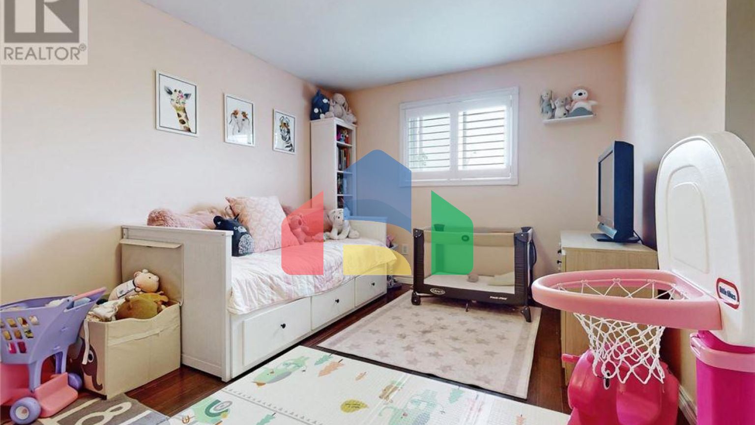 Residential - Single Family Home - Richmond Hill, Canada - Canada