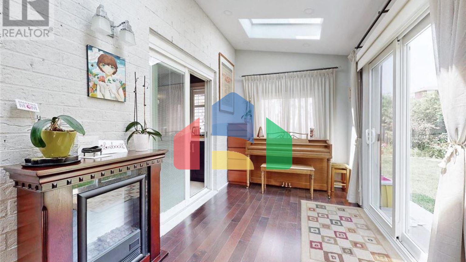 Residential - Single Family Home - Richmond Hill, Canada - Canada