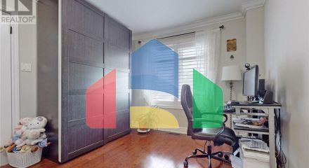 Residential - Single Family Home - Richmond Hill, Canada - Canada