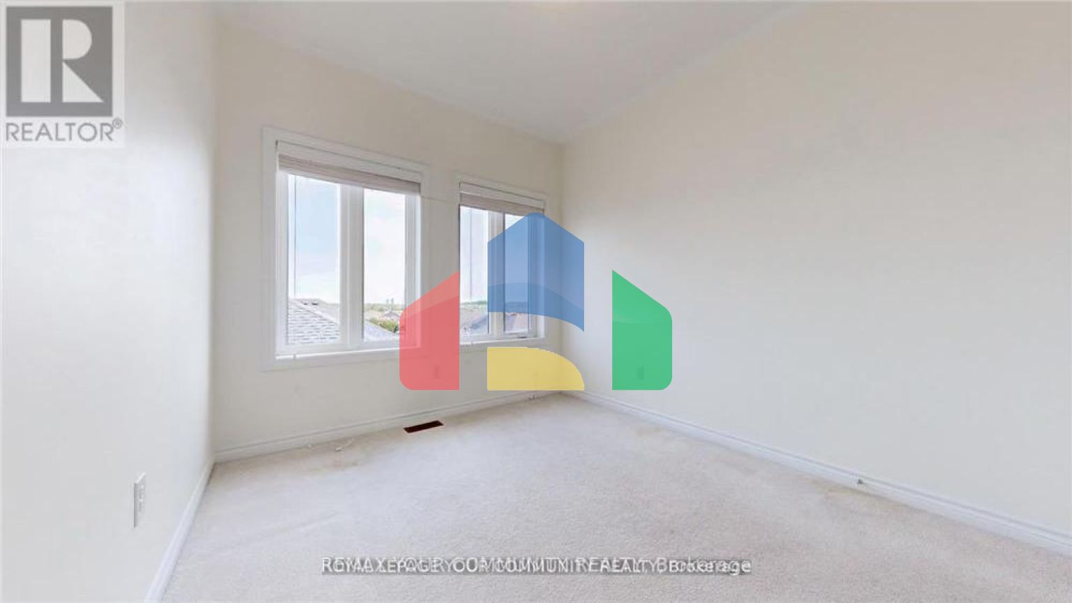 Residential - Single Family Home - Richmond Hill, Canada - Canada