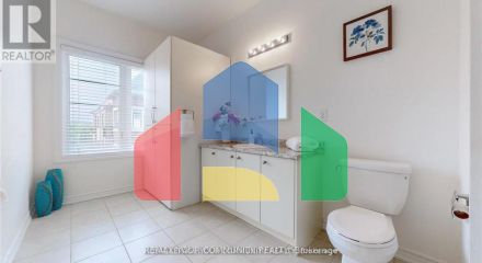 Residential - Single Family Home - Richmond Hill, Canada - Canada