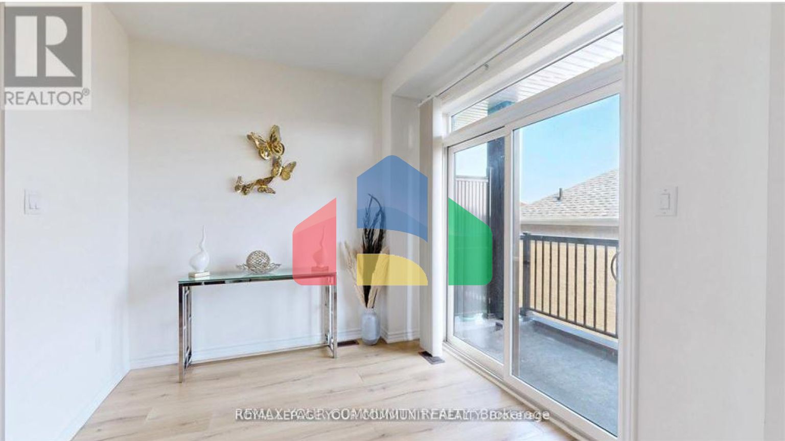 Residential - Single Family Home - Richmond Hill, Canada - Canada