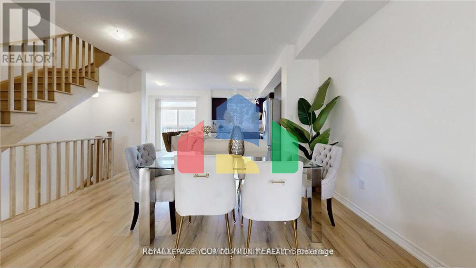 Residential - Single Family Home - Richmond Hill, Canada - Canada