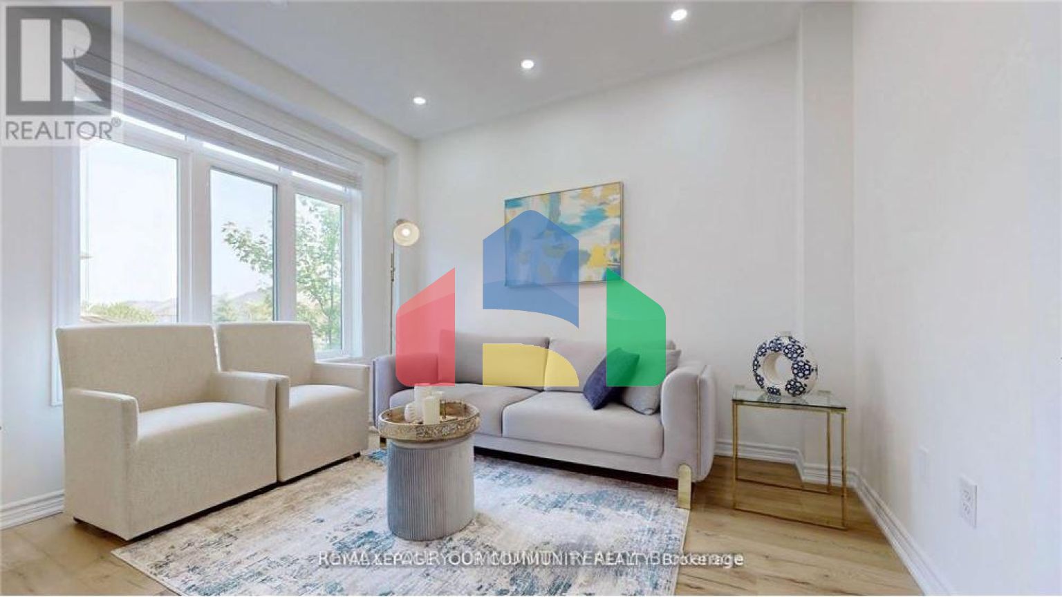 Residential - Single Family Home - Richmond Hill, Canada - Canada