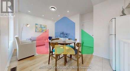 Residential - Single Family Home - Richmond Hill, Canada - Canada