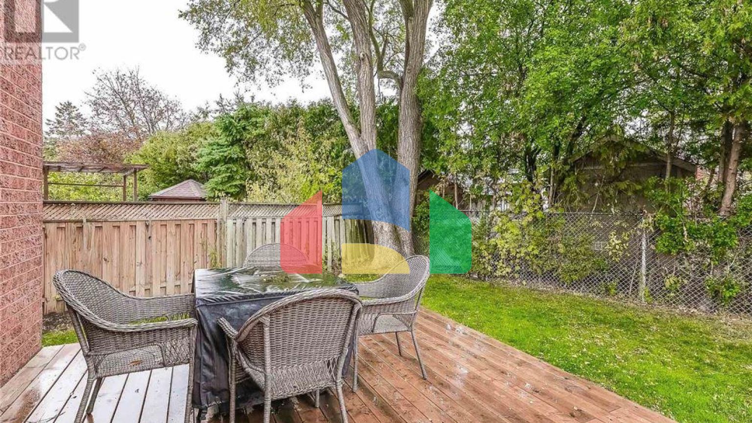 Residential - Single Family Home - Richmond Hill, Canada - Canada