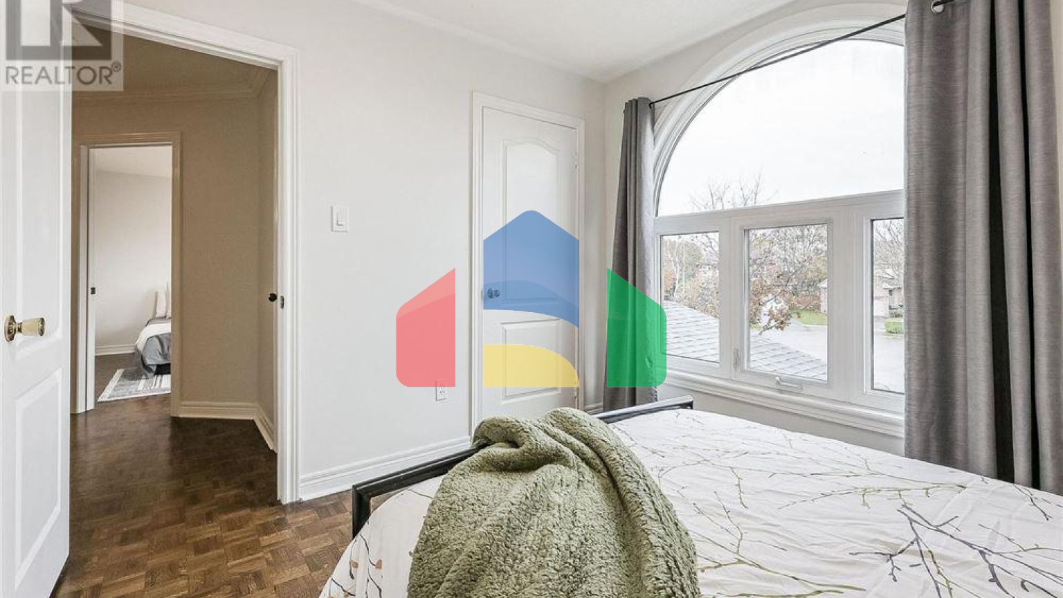 Residential - Single Family Home - Richmond Hill, Canada - Canada