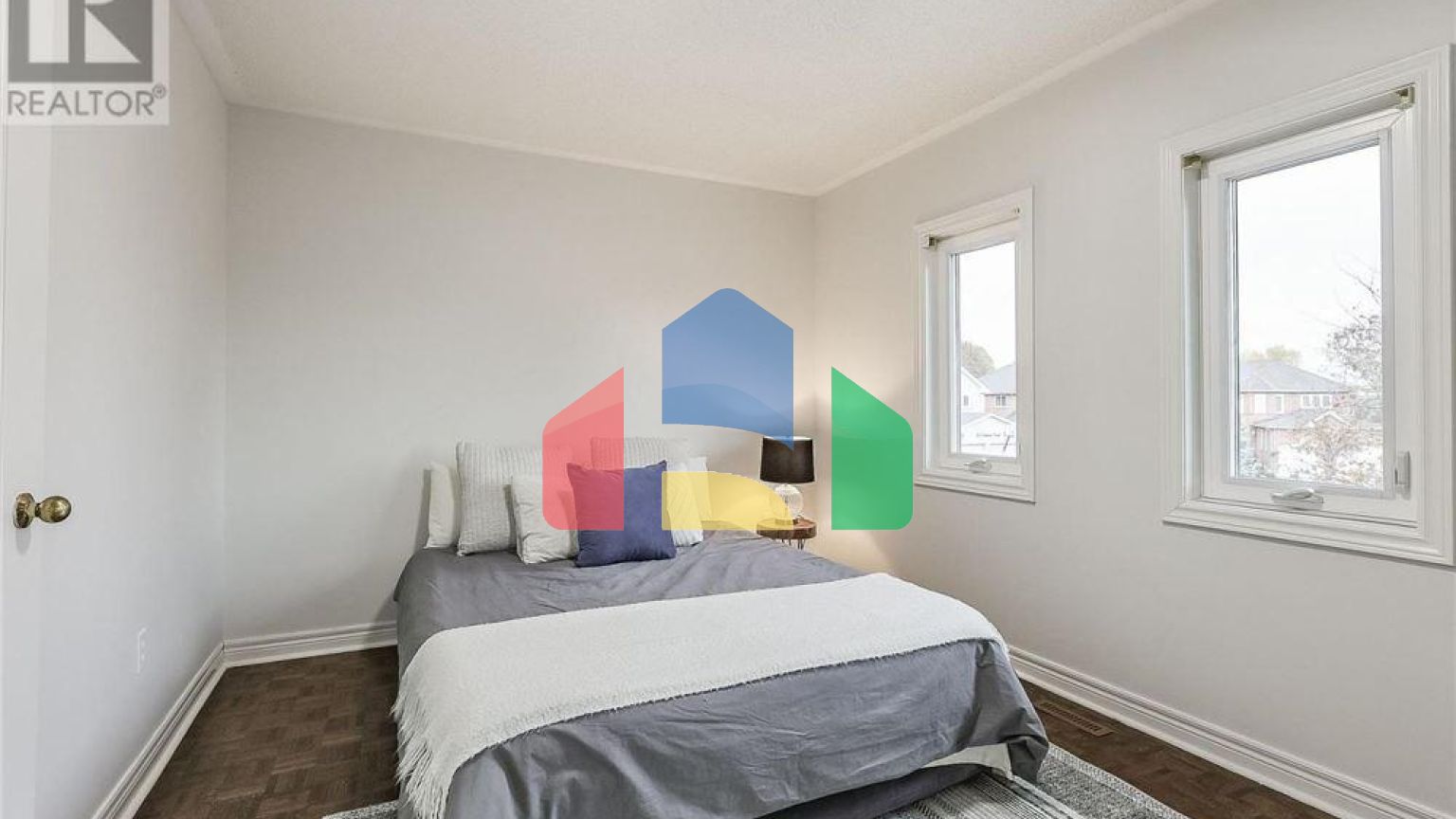 Residential - Single Family Home - Richmond Hill, Canada - Canada