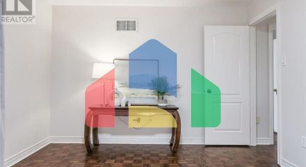 Residential - Single Family Home - Richmond Hill, Canada - Canada