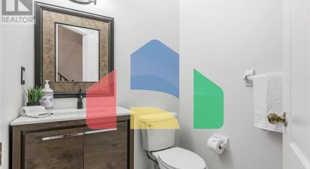 Residential - Single Family Home - Richmond Hill, Canada - Canada