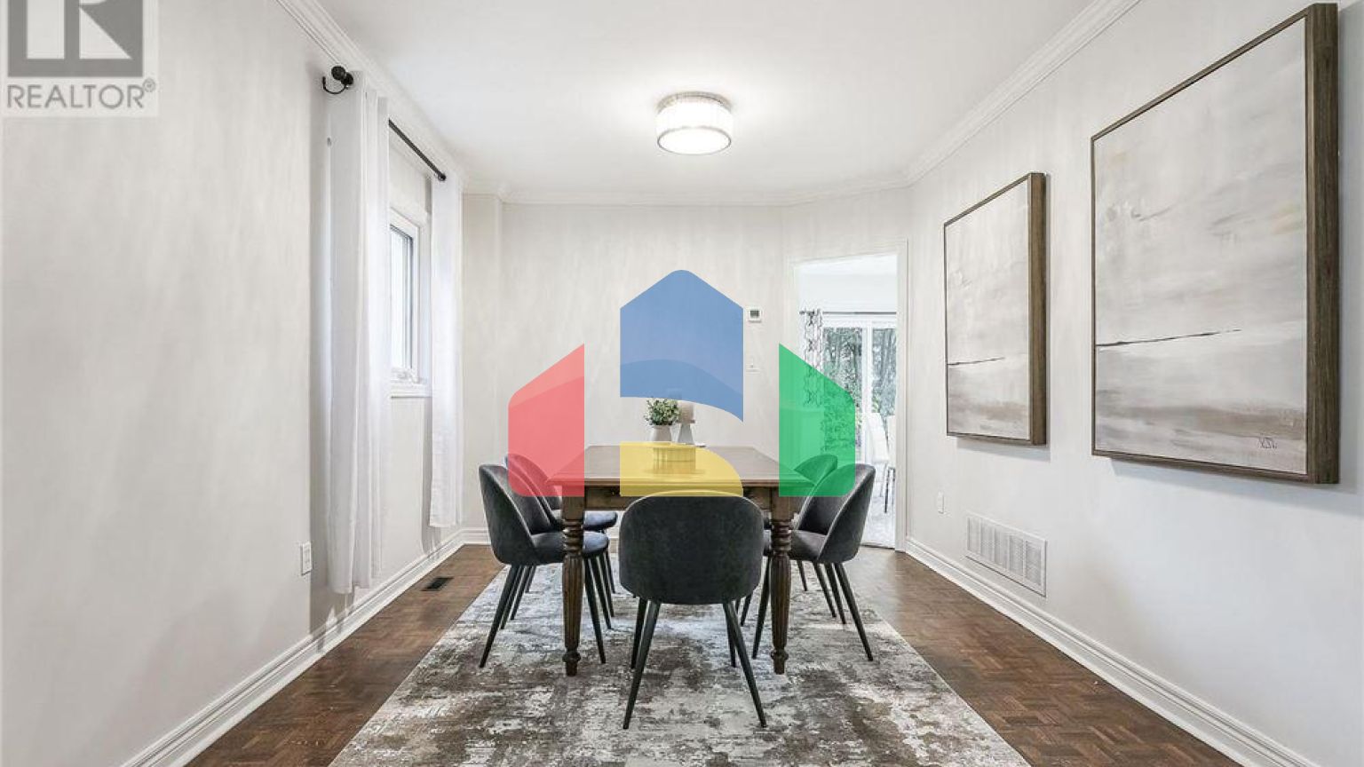 Residential - Single Family Home - Richmond Hill, Canada - Canada