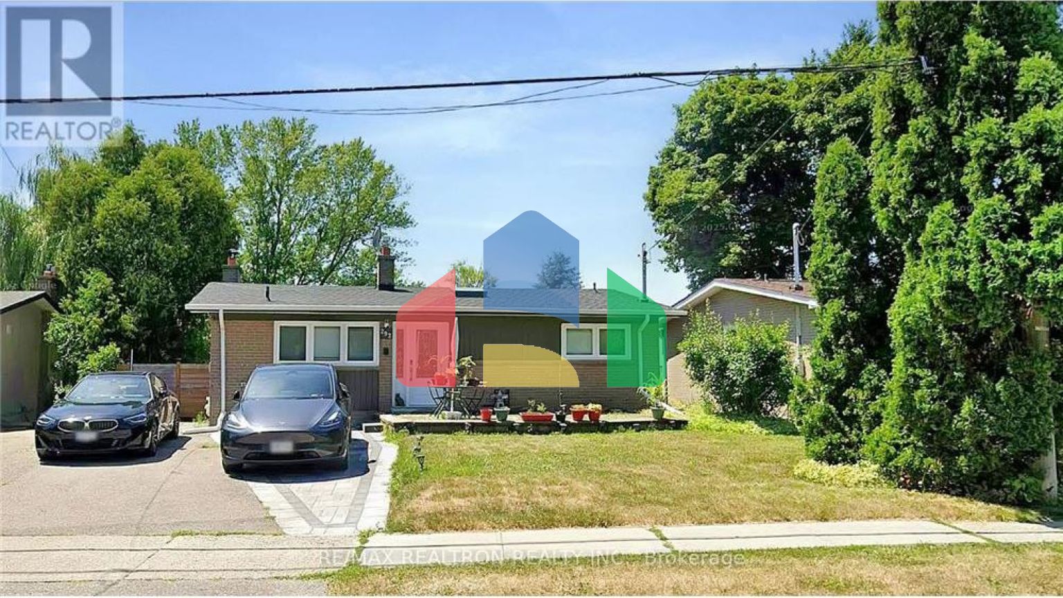 Residential - Single Family Home - Richmond Hill, Canada - Canada