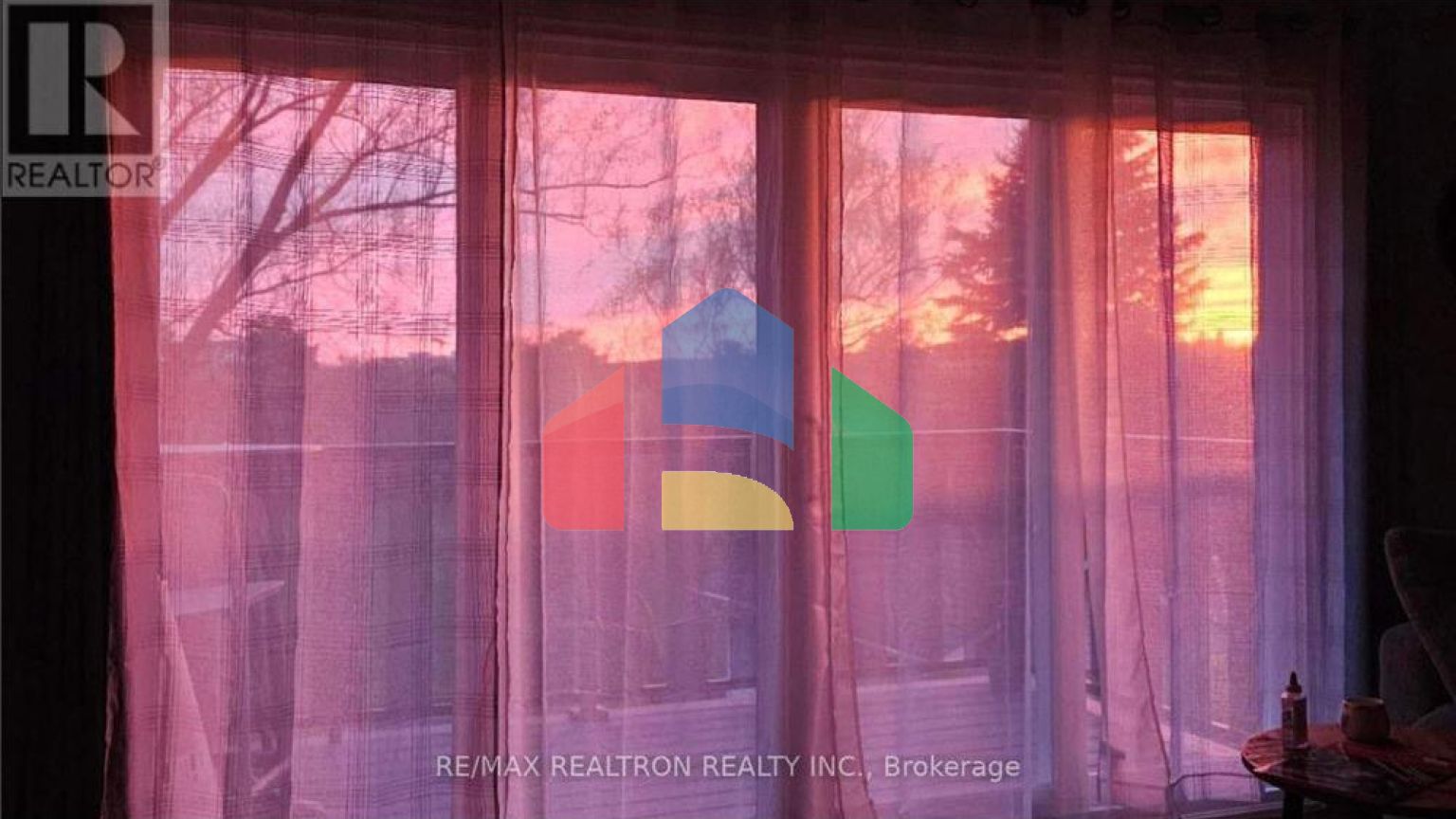 Residential - Single Family Home - Richmond Hill, Canada - Canada