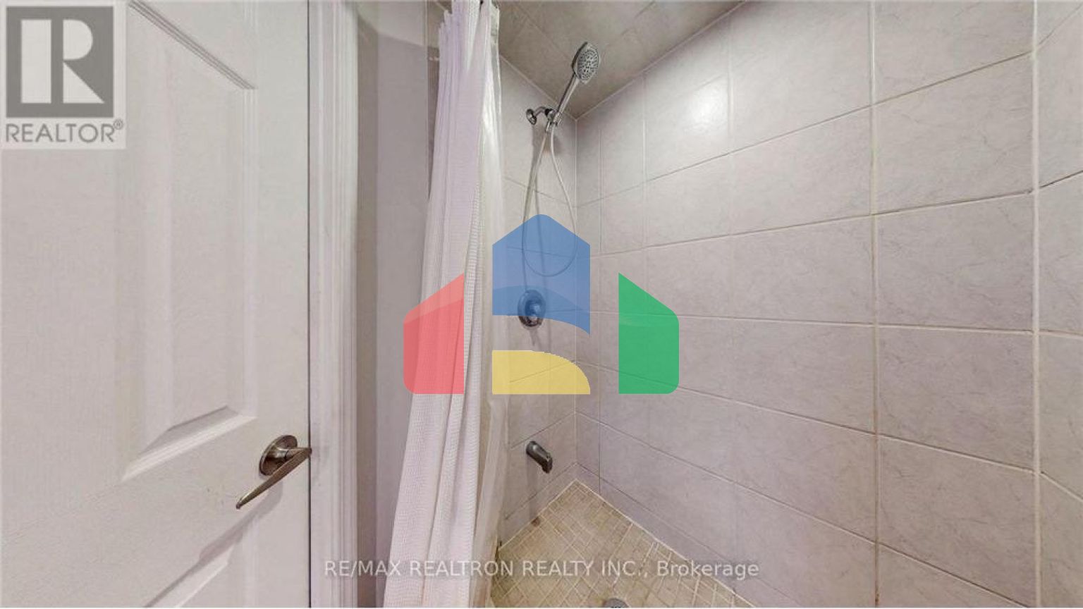 Residential - Single Family Home - Richmond Hill, Canada - Canada