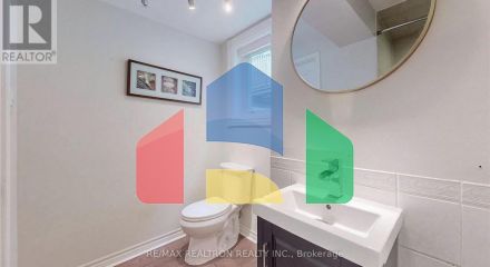 Residential - Single Family Home - Richmond Hill, Canada - Canada