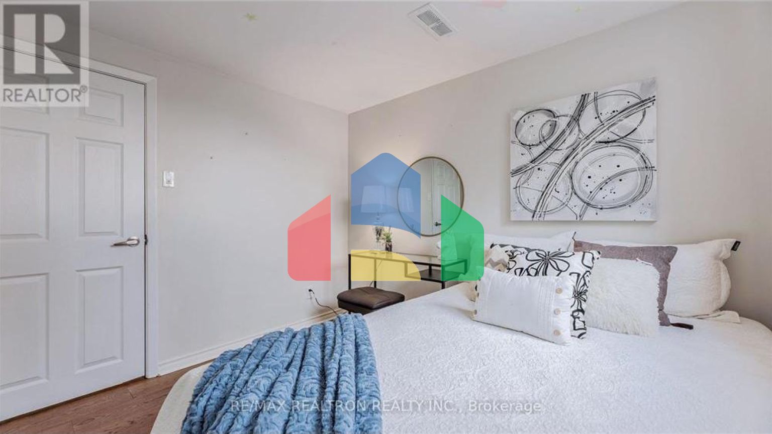 Residential - Single Family Home - Richmond Hill, Canada - Canada