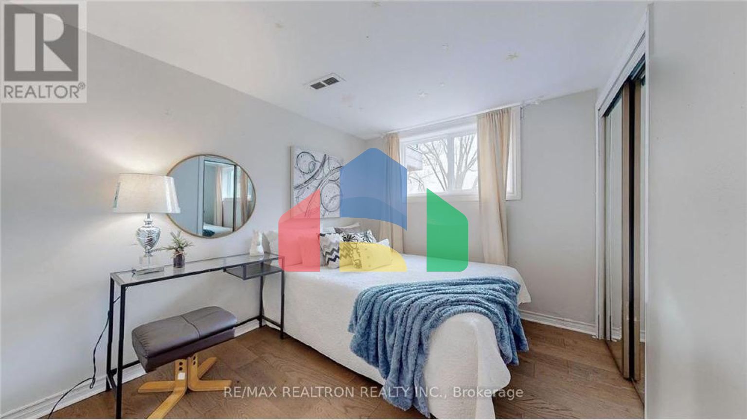 Residential - Single Family Home - Richmond Hill, Canada - Canada