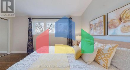 Residential - Single Family Home - Richmond Hill, Canada - Canada