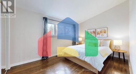 Residential - Single Family Home - Richmond Hill, Canada - Canada