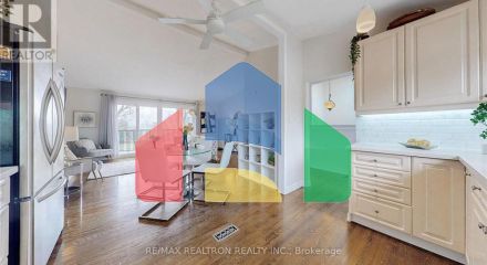 Residential - Single Family Home - Richmond Hill, Canada - Canada