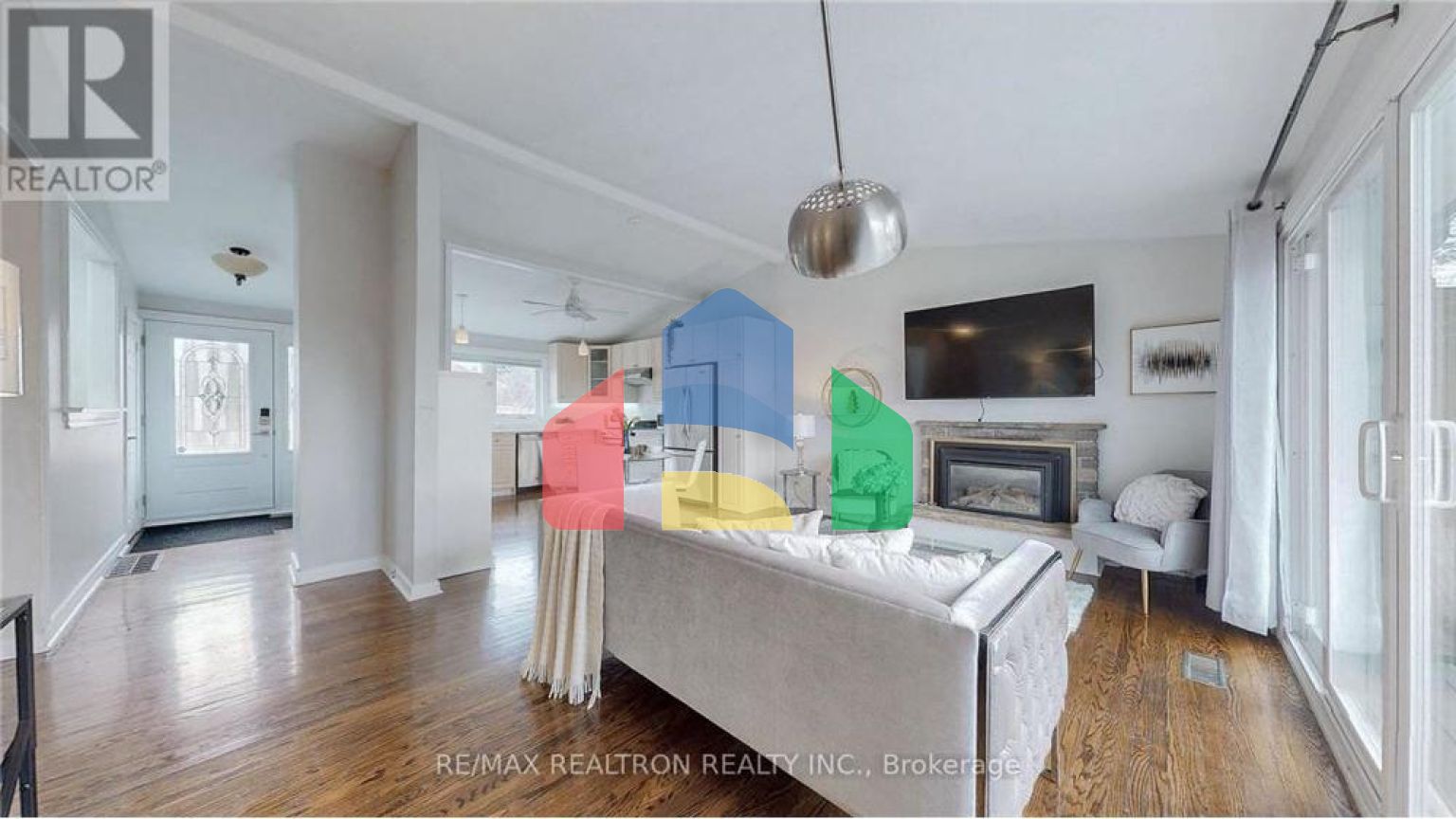 Residential - Single Family Home - Richmond Hill, Canada - Canada