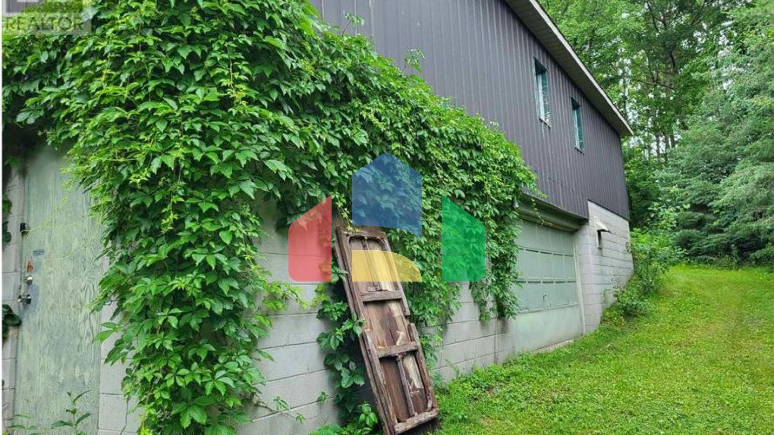 Residential - Single Family Home - Richmond Hill, Canada - Canada