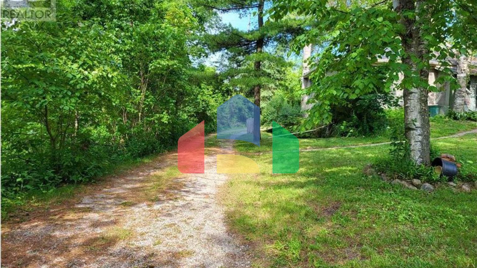 Residential - Single Family Home - Richmond Hill, Canada - Canada