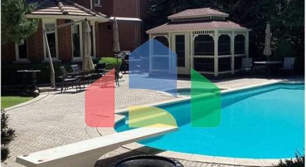 Residential - Single Family Home - Richmond Hill, Canada - Canada