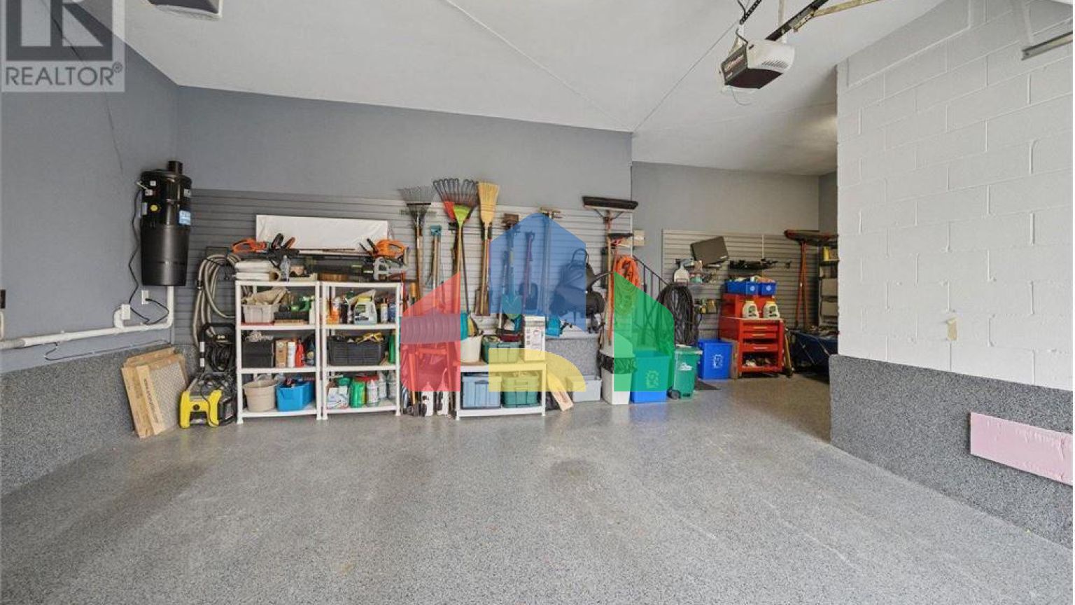 Residential - Single Family Home - Richmond Hill, Canada - Canada