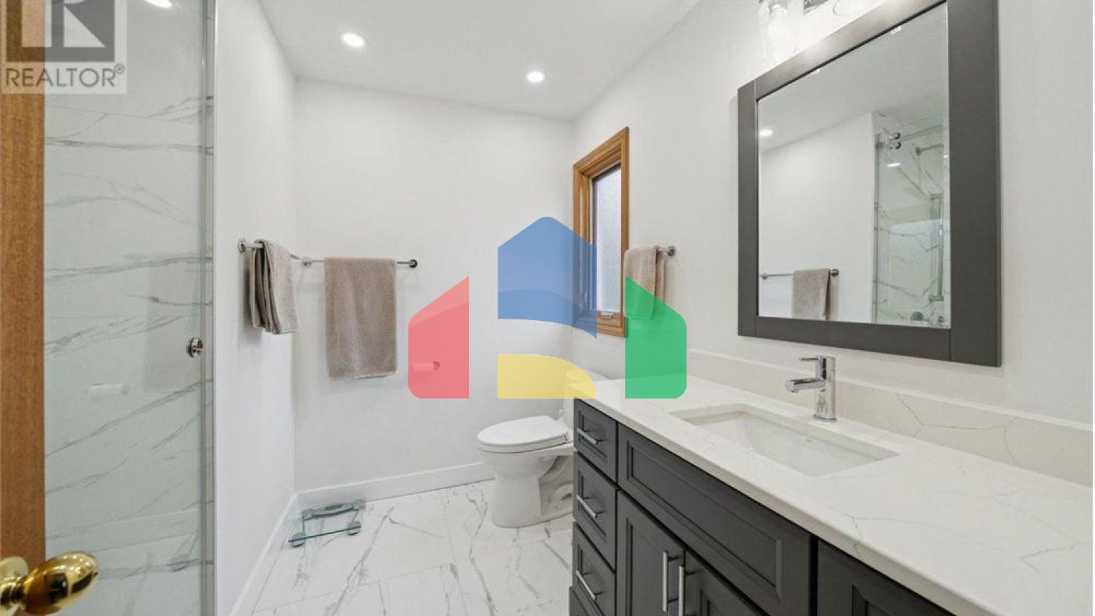 Residential - Single Family Home - Richmond Hill, Canada - Canada