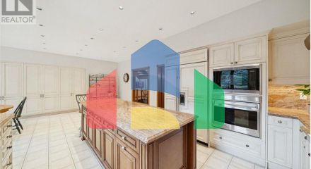 Residential - Single Family Home - Richmond Hill, Canada - Canada