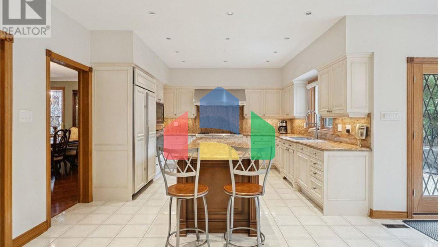 Residential - Single Family Home - Richmond Hill, Canada - Canada