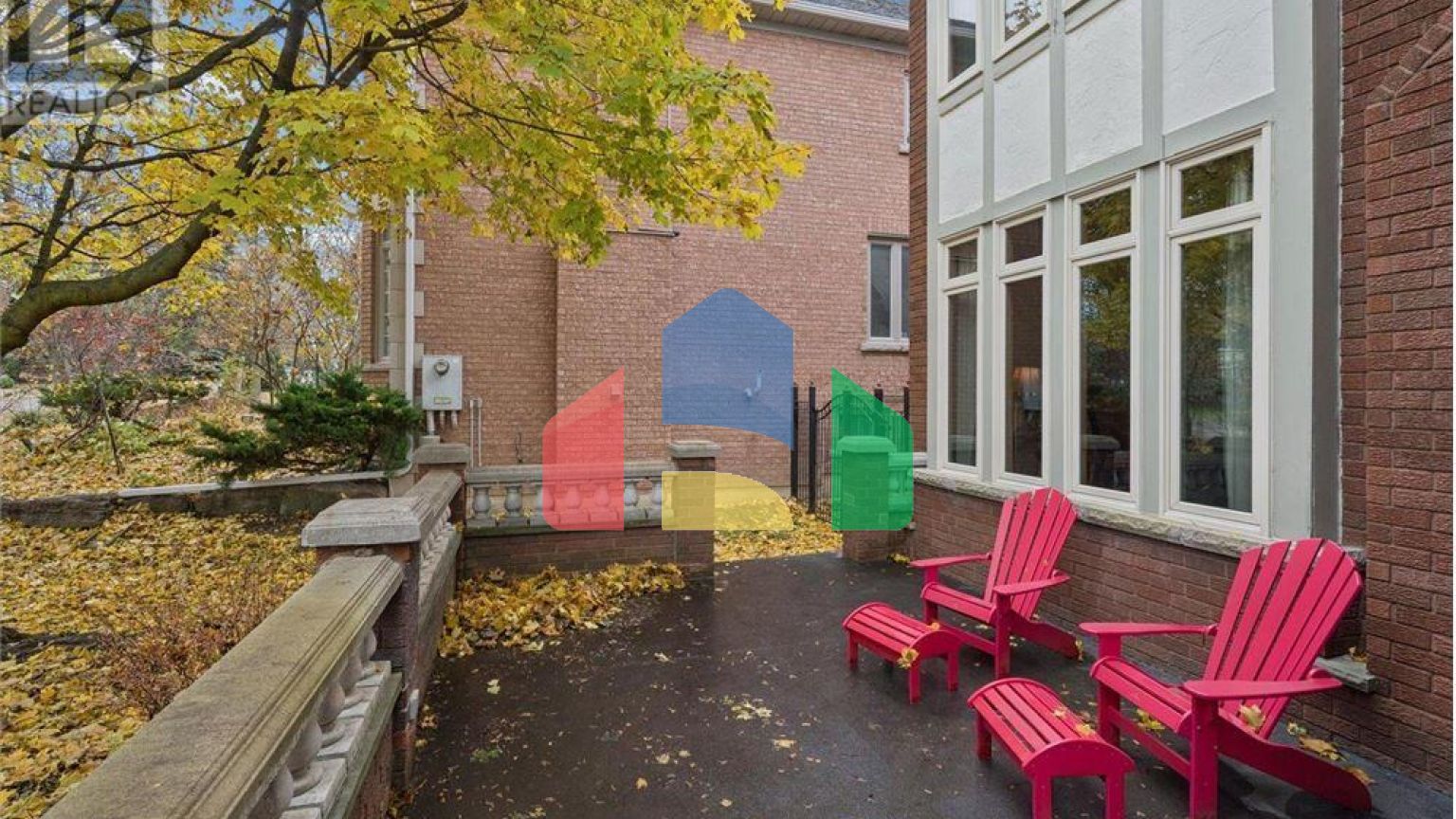 Residential - Single Family Home - Richmond Hill, Canada - Canada