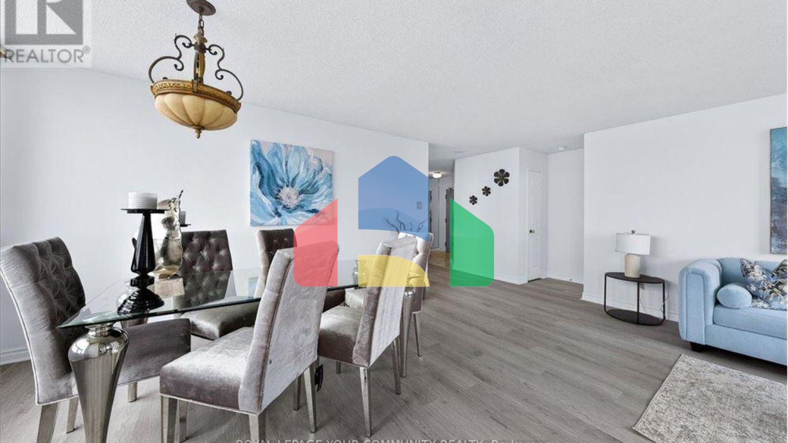 Residential - Condo/Apartment - Richmond Hill, Canada - Canada