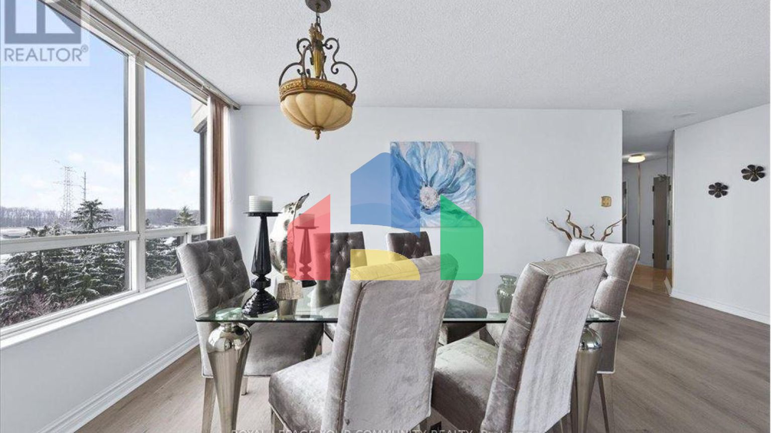 Residential - Condo/Apartment - Richmond Hill, Canada - Canada