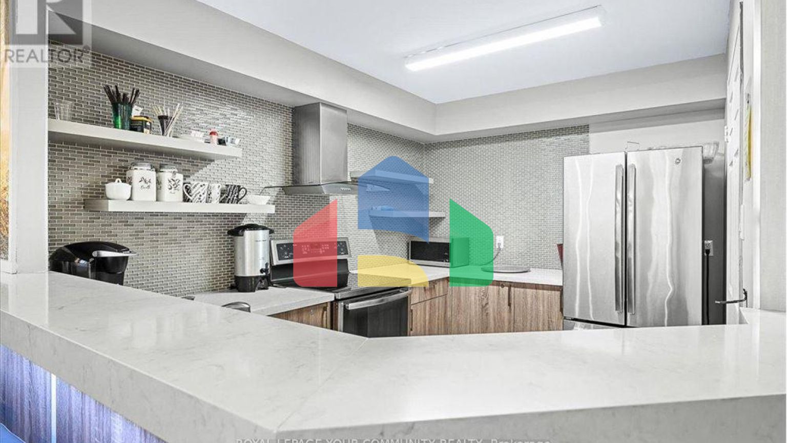 Residential - Condo/Apartment - Richmond Hill, Canada - Canada