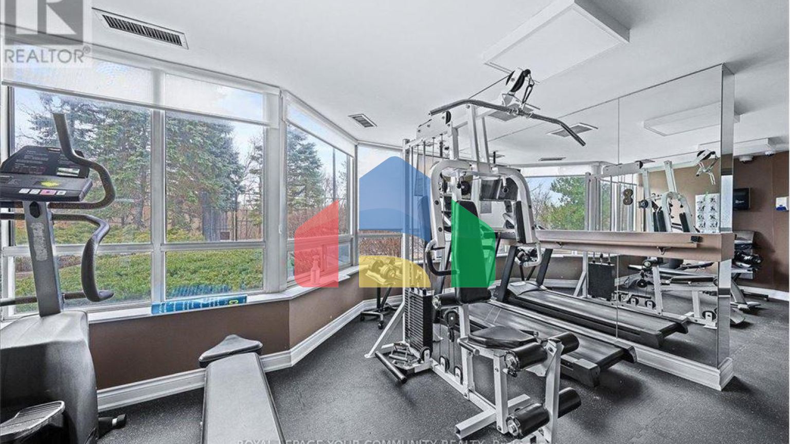 Residential - Condo/Apartment - Richmond Hill, Canada - Canada