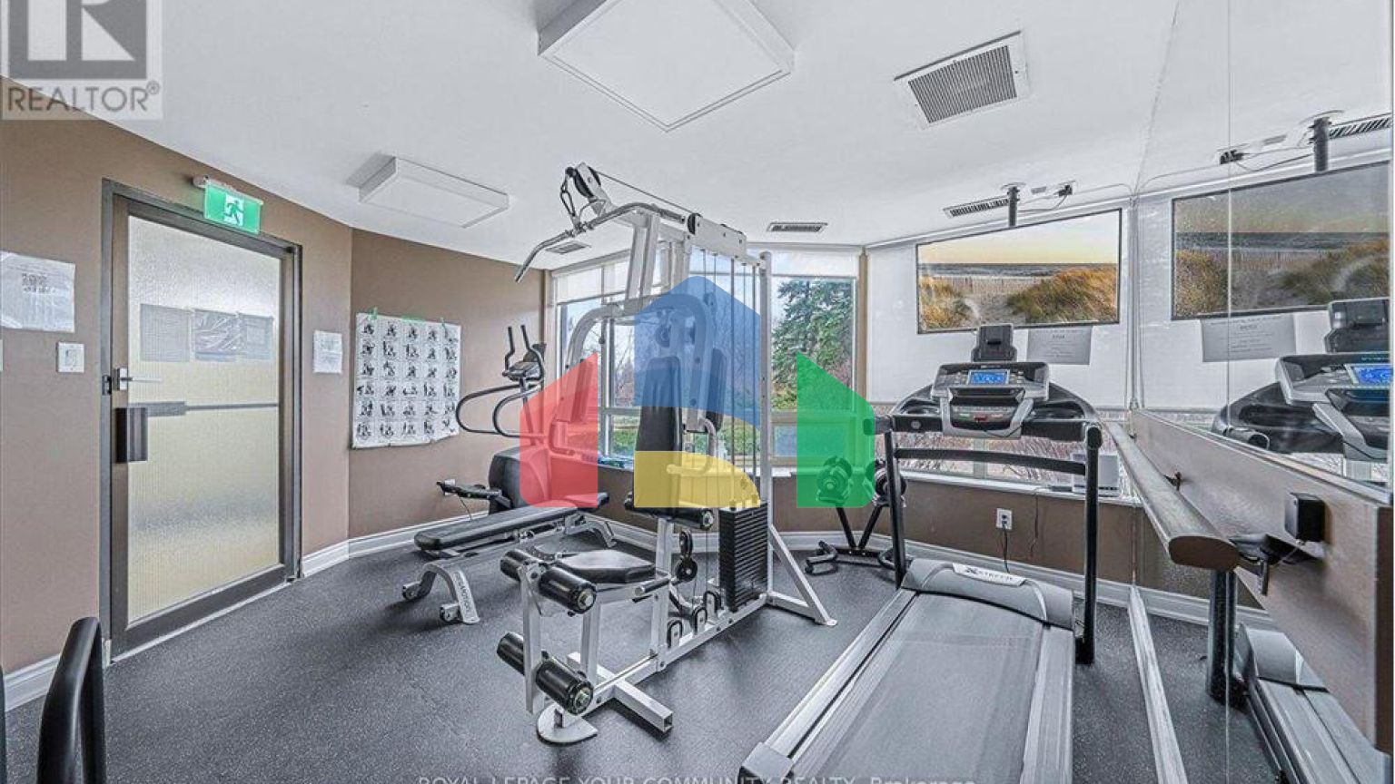 Residential - Condo/Apartment - Richmond Hill, Canada - Canada