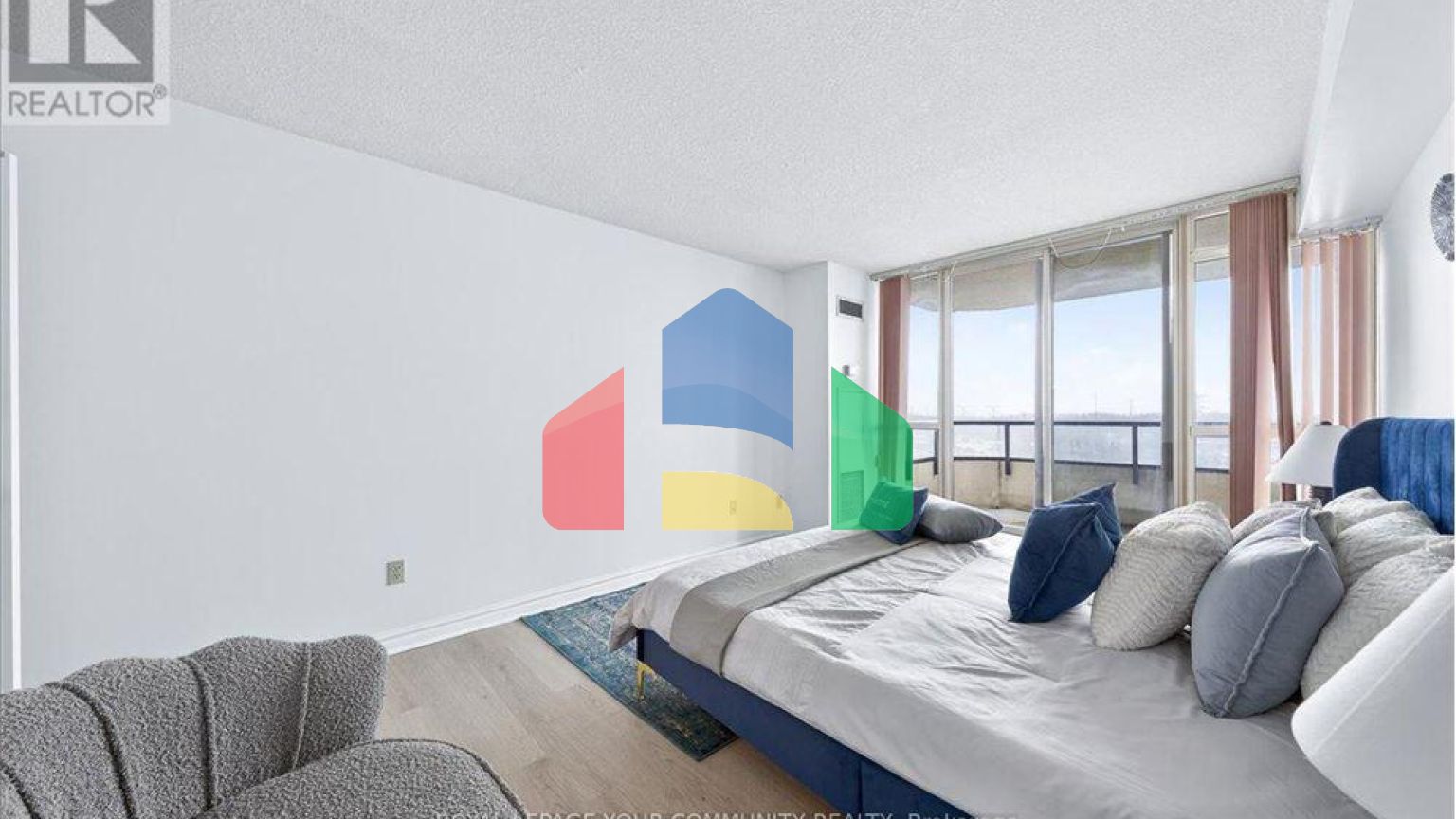 Residential - Condo/Apartment - Richmond Hill, Canada - Canada